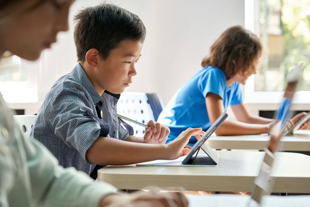 Bridging the Divide: How Digital Technology is Reshaping Rural Education Globally Bridging the Divide: How Digital Technology is Reshaping Rural Education Globally