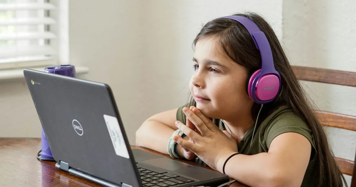 Easy Ways to Reduce Distractions for Focused Study & Work Easy Ways to Reduce Distractions for Focused Study & Work
