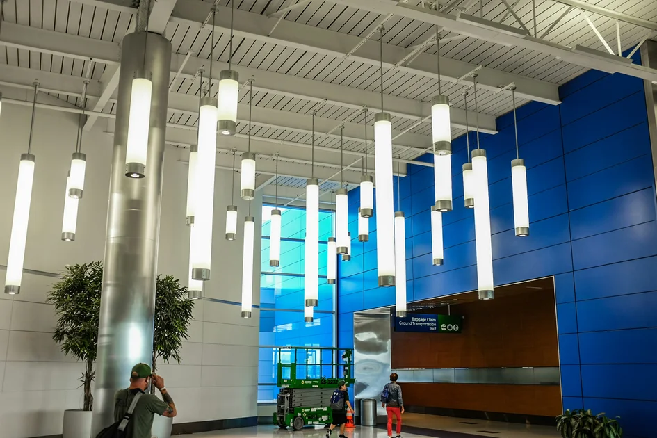 How automated full-spectrum circadian lighting fixtures stabilize night shift worker metabolism