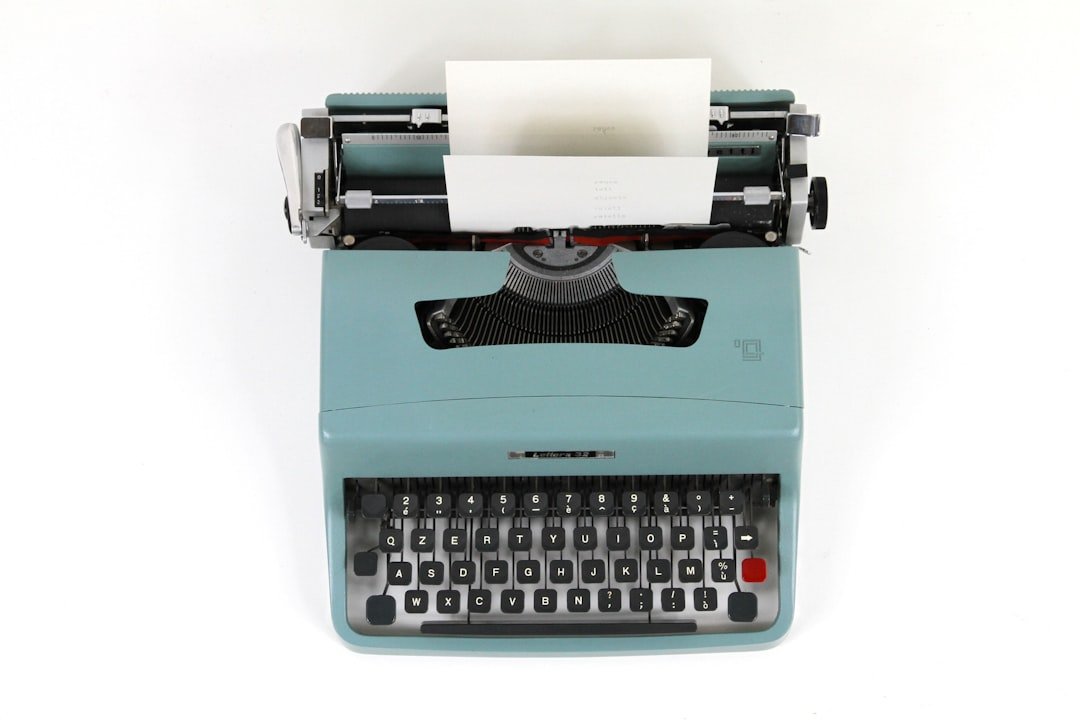 Mastering English Punctuation: Rules, Examples, and Common Pitfalls to Avoid