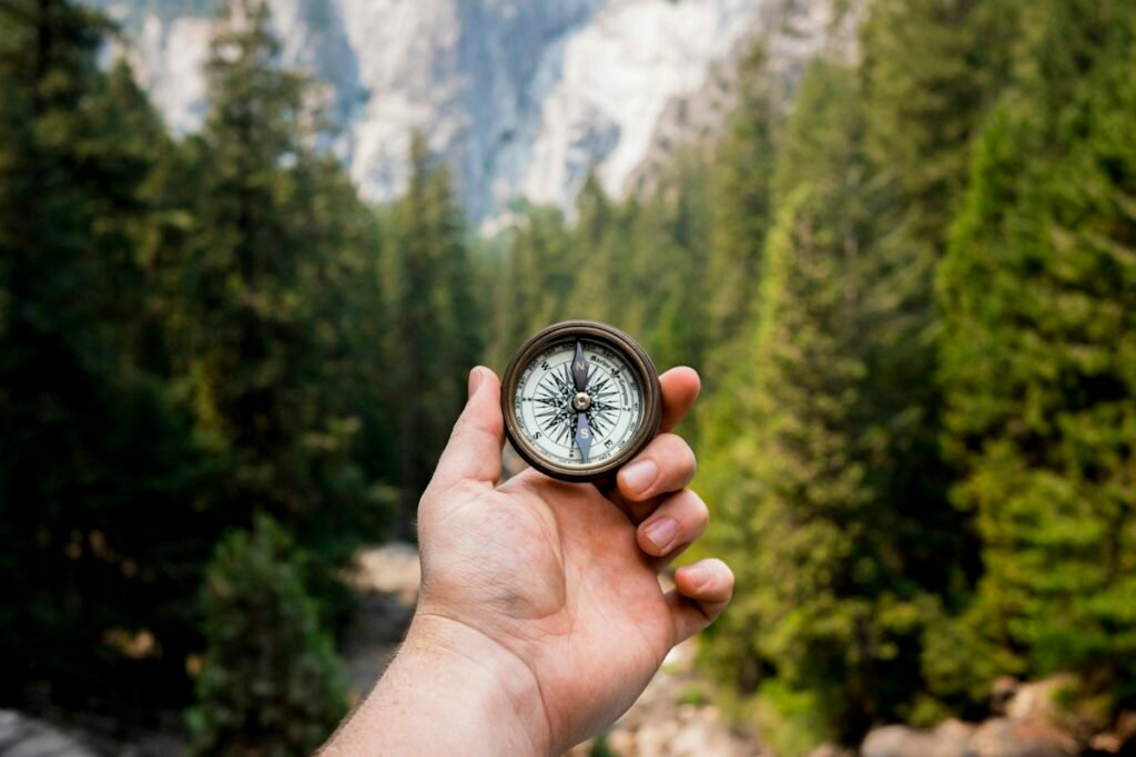 Backcountry Alpine Route Navigation Without Satellite GPS: Topographic Orienteering and Terrain Analysis Backcountry Alpine Route Navigation Without Satellite GPS: Topographic Orienteering and Terrain Analysis